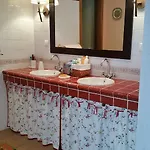 A Casa Do Buxo * Nogueira De Ramuin