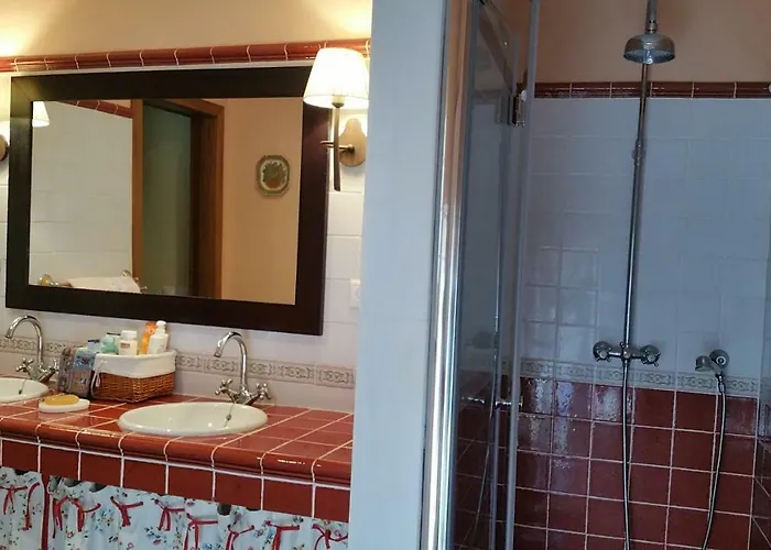 A Casa Do Buxo * Nogueira De Ramuin